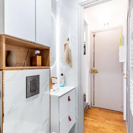 Апартаменты Guestready - Refugio Moderno Perto Da Torre Eiffel Париж